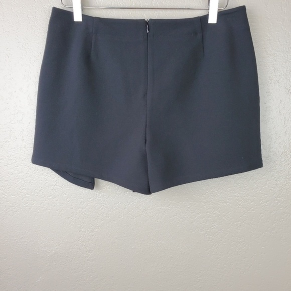 Edgy Sexy Zippered Split Open Front Skort Skirt M - Picture 5 of 8